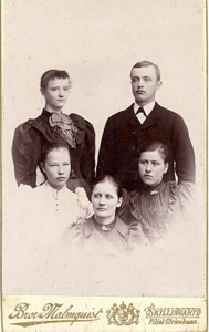 Sally_Oscar_Ma_Anna_Teckla_Charlotte